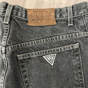 GUESS Women's Gray/Black Denim Barrel Jeans